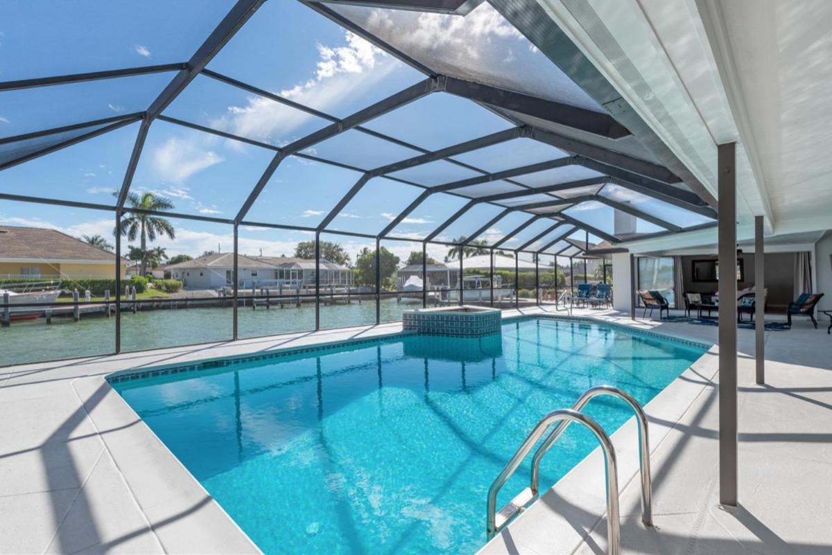ליבוניה Elevated 955 - Spacious Family Riverfront Home 4 Bedrooms מראה חיצוני תמונה
