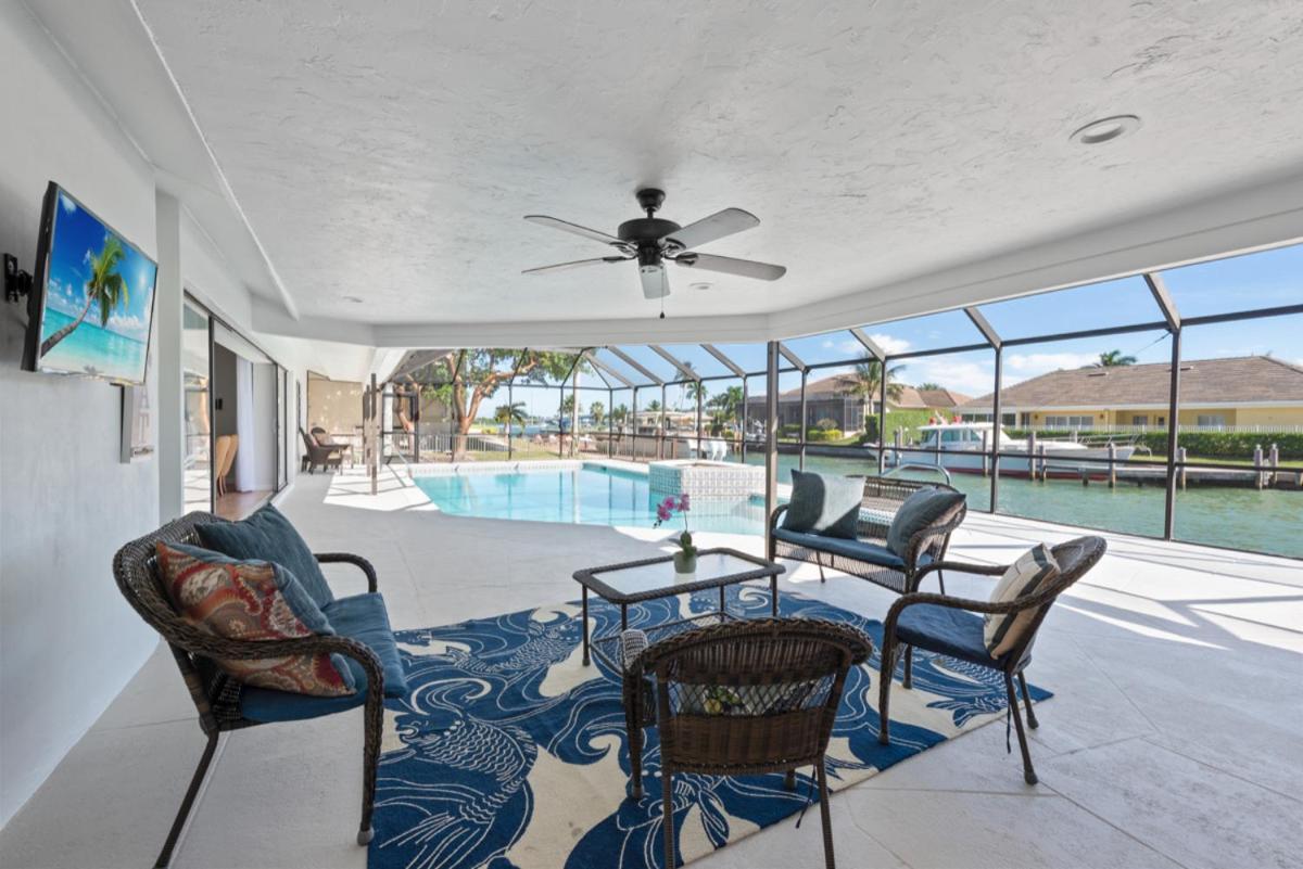 ליבוניה Elevated 955 - Spacious Family Riverfront Home 4 Bedrooms מראה חיצוני תמונה