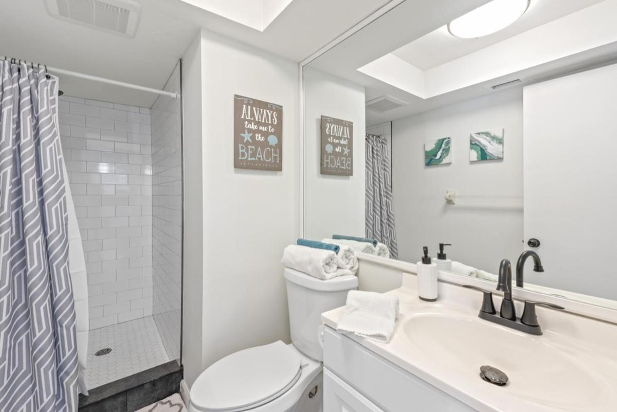ליבוניה Elevated 955 - Spacious Family Riverfront Home 4 Bedrooms מראה חיצוני תמונה